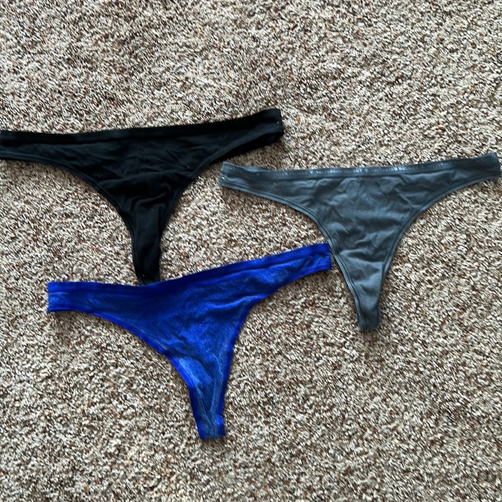 Victoria’s Secret panty bundle
